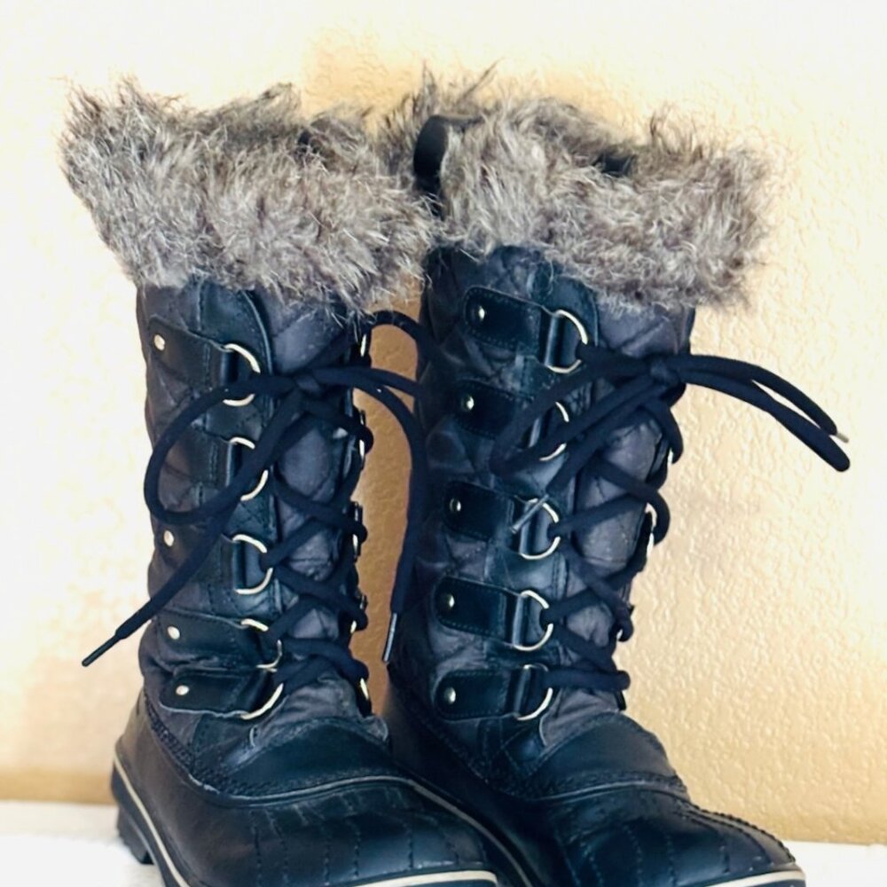 Winter boots